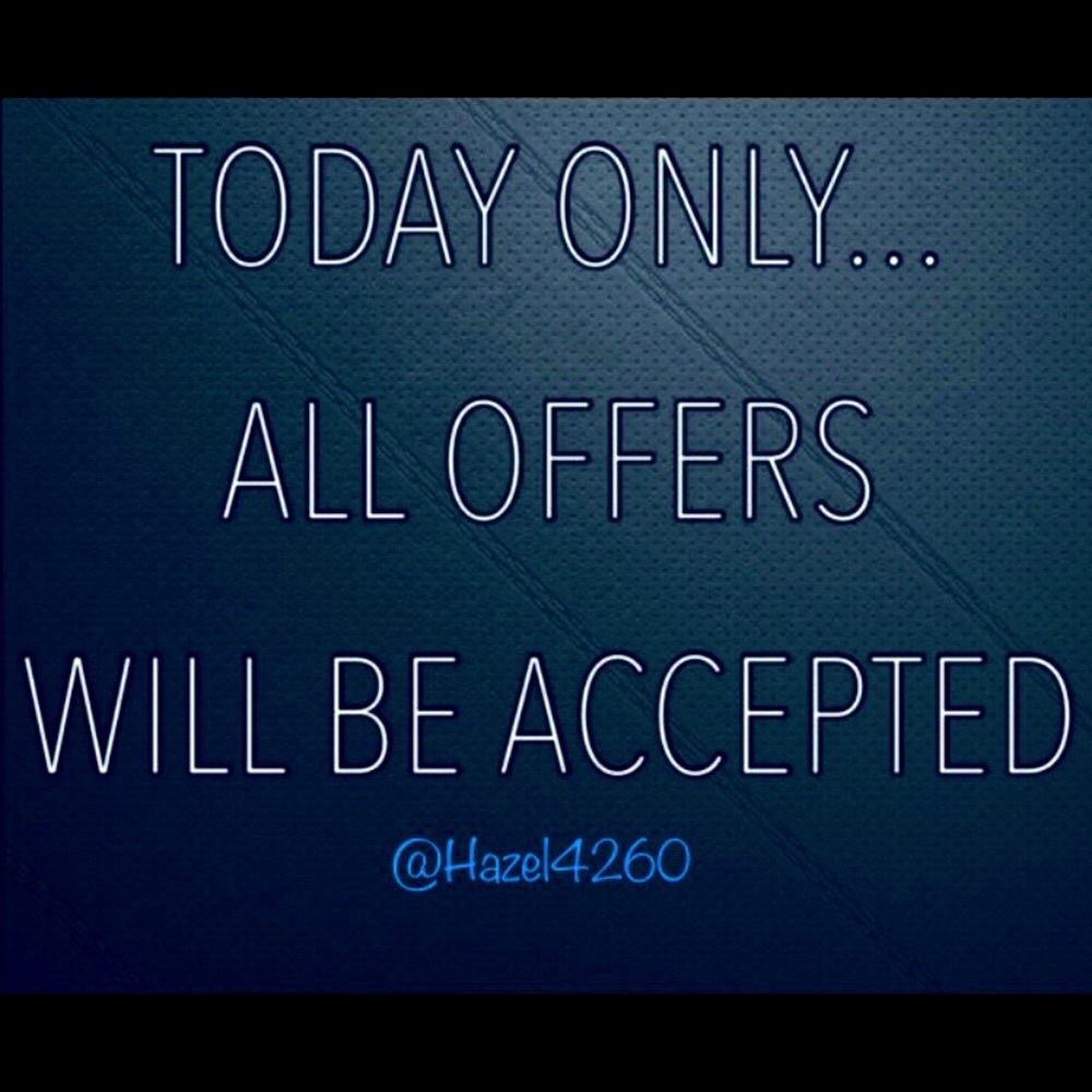 🔥NO PRICE IS FIRM! SEND ALL OFFERS.🔥 - Picture 2 of 11